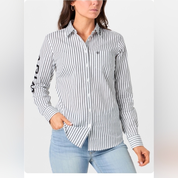 Ariat Women’s Roper Button-Up Shirt – Black & White Stripe - Picture 3 of 13